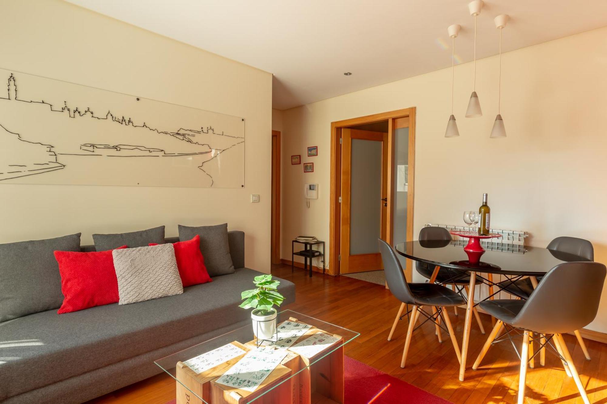 Francos Relaxing Apartment By The Metro Porto Exterior photo
